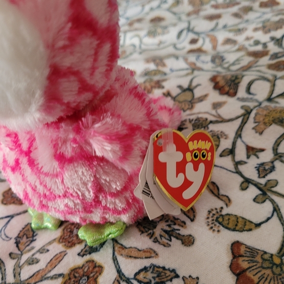 NWT Claire's exclusive pink owl bubbly - Picture 3 of 6